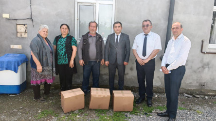 Goranboyda Qurban bayramı münasibəti ilə 500-dən çox ailə ziyarət olunaraq bayram sovqatları təqdim olundu