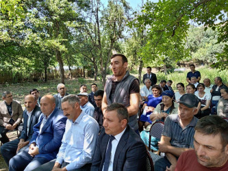 Goranboyda növbəti səyyar qəbul Buzluq kəndində keçirildi