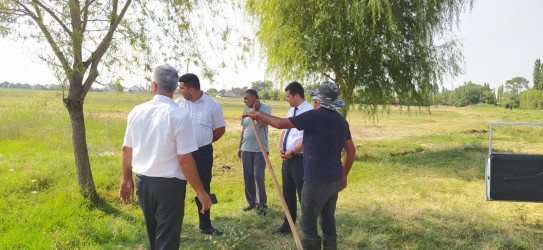 Əlirzalı kənd sakinlərinin suvarma suyu ilə bağlı müraciətləri yerində araşdırıldı