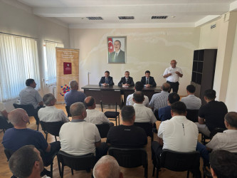 Goranboyda “Konstitusiya və Suverenlik İli” çərçivəsində “Su ehtiyatlarının ədalətli bölüşdürülməsi və kəndin suveren inkişafı” mövzusunda tədbir keçirildi
