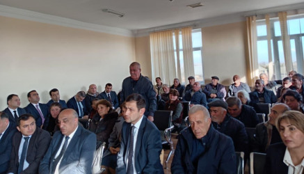 Alpout kəndində səyyar qəbul keçirildi