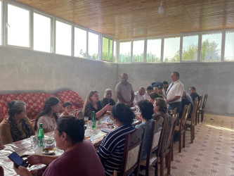“Konstitusiya və Suverenlik İli” ilə bağlı, Fəxralı kəndində şəhid ailələri ilə görüş keçirildi