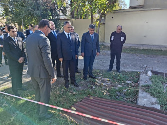 İcra başçısı Goranboy şəhərində təmir-bərpa işləri aparılan iki ədəd 2 mərtəbəli çoxmənzilli  yaşayış binalarına baxış keçirdi