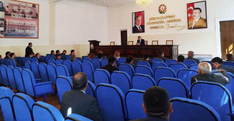 Goranboy rayon İcra Hakimiyyətində Aparat iclası keçirildi