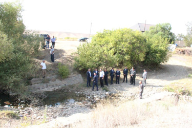 İcra Başçısı Qarqucaq və Şəfibəyli kəndlərində əhalini narahat edən problemləri yerində araşdırdı