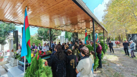 Goranboyda şəhidlərin ildönümü ilə bağlı məzarları ziyarəti davam edir