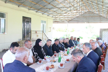 Goranboyda icra başçısı şəhid ailələri ilə görüşdü