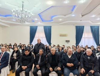 Qızılhacılı qəsəbəsində səyyar qəbul keçirildi