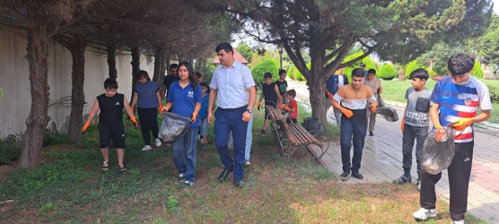 Goranboyda “Yaşıl dünya naminə həmrəylik ili” çərçivəsində “Rayonumuzu təmiz saxlayaq” adlı ekoloji aksiya keçirildi.