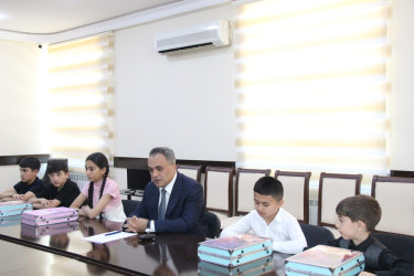 Goranboyda icra başçısı şəhid övladları ilə görüşdü