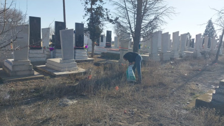 Goranboyda 20 Yanvar faciəsinin 36-cı ildönümü ilə bağlı Şəhidlər Xiyabanları, Abidə-Xatirə Kompleksləri və qəbirstanlıqlarında təmizlik işləri aparıldı