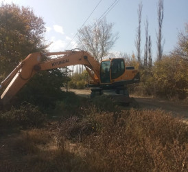 Tatarlı kəndində su arxları lildən və kol-kosdan təmizlənir