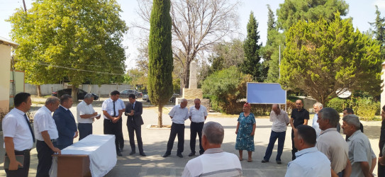 Balakürd kəndində su istifadəçiləri ilə görüş keçirildi