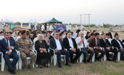 Goranboyda, “Konstitusiya və Suverenlik İli”nə həsr olunan “Səyyar Gənclər Xidməti” layihəsi çərçivəsində, marifləndirici təlim keçirilir