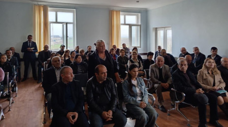 Fəxralıda səyyar qəbul keçirildi