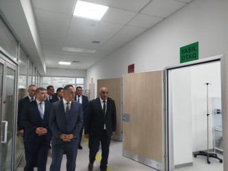 Goranboyda İcra Başçısı Mərkəzi Xəstəxanada mövcud şəraitlə, o cümlədən xəstələrin müalicəsi, onlara göstərilən gündəlik tibbi və qida qulluğu vəziyyəti ilə maraqlandı