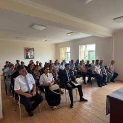 Goranboyda fermerlərlə Dövlət Proqramının icrasına həsr olunmuş növbəti maarifləndirici görüş keçirildi