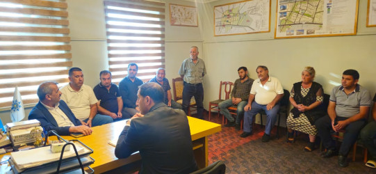 Goranboy rayonunda su ehtiyatlarından səmərəli istifadə olunması ilə bağlı Dəliməmmədli şəhərində su istifadəçiləri ilə görüş keçirildi