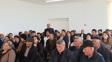 Qarasuçuda səyyar qəbul keçirildi