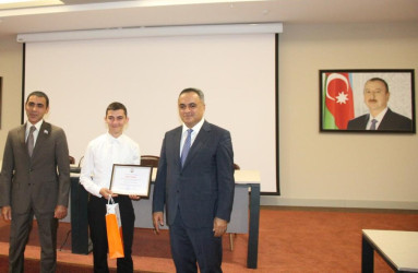 Goranboyda ali məktəblərə qəbul olan məzunlarla görüş keçirildi