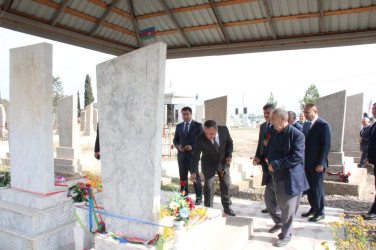 Borsunlu və Qazanbulaqdan olan şəhidlərimizin  məzarları ziyarət edildi