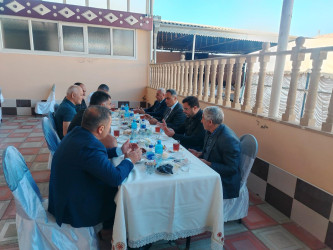 İcra başçısı Tap Qaraqoyunlu kəndində şəhid atasının yas mərasimində iştirak etdi