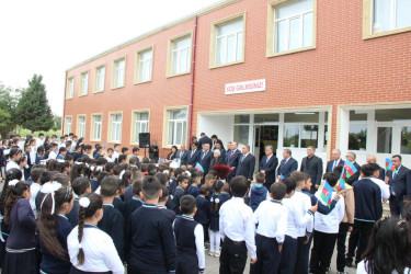 Goranboyda icra başçısı “15 sentyabr-Bilik Günü” münasibətilə Tatarlı kənd tam orta məktəbində oldu