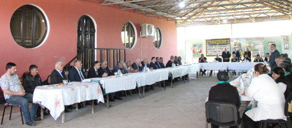 “Konstitusiya və Suverenlik İli” tədbirləri çərçivəsində, “27 sentyabr-Anım Günü” ərəfəsində Goranlı kəndində şəhid ailələri ilə görüş keçirildi