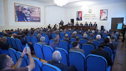 Goranboyda “Aqrar sahədə dövlətin dəstək mexanizmləri” mövzusunda panel müzakirələr və toxum sərgi-satış yarmarkası keçirildi