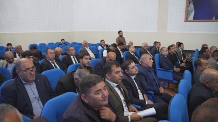 Goranboyda “Aqrar sahədə dövlətin dəstək mexanizmləri” mövzusunda panel müzakirələr və toxum sərgi-satış yarmarkası keçirildi