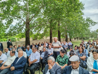 Hazırəhmədli kəndində səyyar qəbul keçirildi