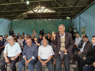 Todan kəndində səyyar qəbul  keçirildi