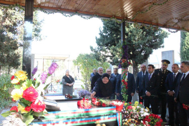 Düzqışlaq kəndində şəhidlərimizin məzarları ziyarət edildi