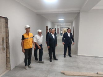Goranboyda yeni inşa olunan internat tipli gimnaziyada tikinti işlərinin gedişinə baxış keçirildi