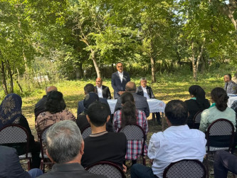 Goranboyda növbəti səyyar qəbul Buzluq kəndində keçirildi