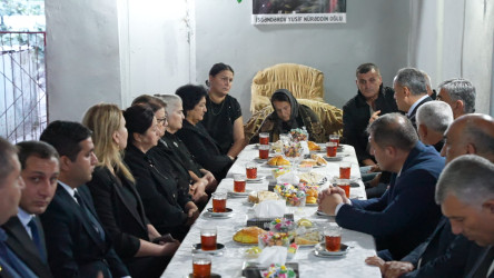 Goranboyda İcra başçısının Şəhid ailələrini ziyarəti davam edir