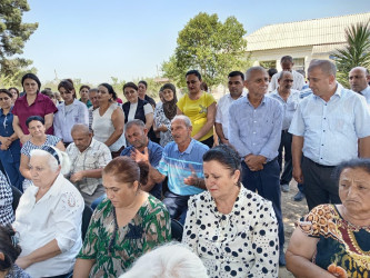 Qazanbulaq qəsəbəsində səyyar qəbul keçirildi