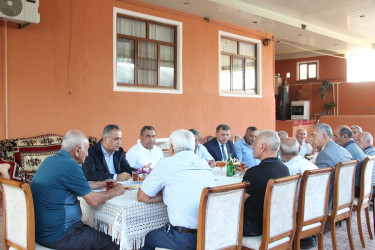 Goranboy Rayon İcra Hakimiyyətinin başçısı Nərimanlı kəndində sakinlərlə görüş keçirdi