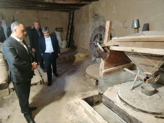 Goranboyda İcra başçısı Şadılı kəndində 160 illik tarixə malik su dəyirmanına baxış keçirdi