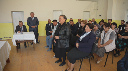 Goranboyda növbəti səyyar qəbul Goranlı kəndində keçirildi