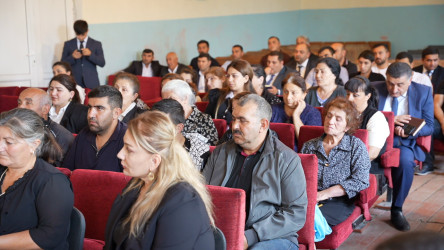 Goranboyda növbəti səyyar qəbul Qaradağlı kəndində keçirildi