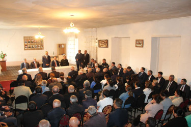 Nizami kəndində səyyar qəbul keçirildi
