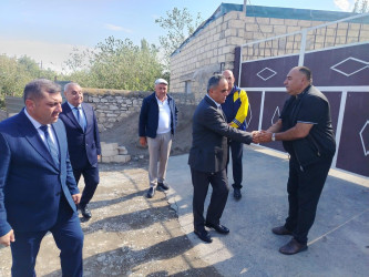 İcra başçısı Tap Qaraqoyunlu kəndində şəhid atasının yas mərasimində iştirak etdi