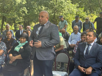 Goranboyda növbəti səyyar qəbul Buzluq kəndində keçirildi