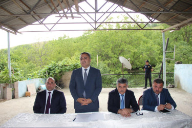 Todan kəndində səyyar qəbul  keçirildi