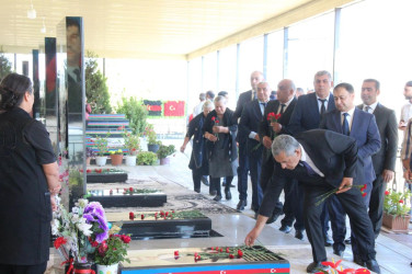 “27 sentyabr-Anım Günü”nün beşinci ildönümü ilə bağlı Balakürd qəbirstanlığında və Şəhidlər Xiyabanında şəhidlərimizin məzarları ziyarət olundu