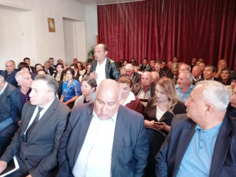 Nizami kəndində səyyar qəbul keçirildi