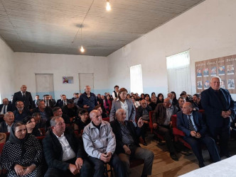 Goranboyda növbəti səyyar qəbul Zeyvə kəndində keçirildi