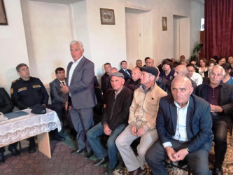 Nizami kəndində səyyar qəbul keçirildi