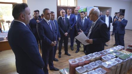Goranboyda “Aqrar sahədə dövlətin dəstək mexanizmləri” mövzusunda panel müzakirələr və toxum sərgi-satış yarmarkası keçirildi
